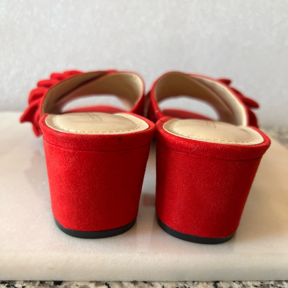 NWOT Liz Claiborne Cerika Red Block Heel Sandals - Picture 3 of 6